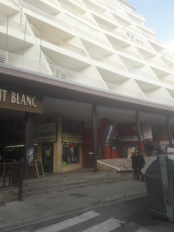סיירה נבדה Apartamento Plaza Pradollano 1 מראה חיצוני תמונה