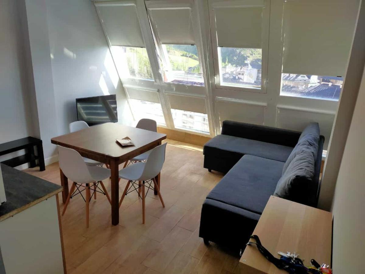 סיירה נבדה Apartamento Plaza Pradollano 1 מראה חיצוני תמונה