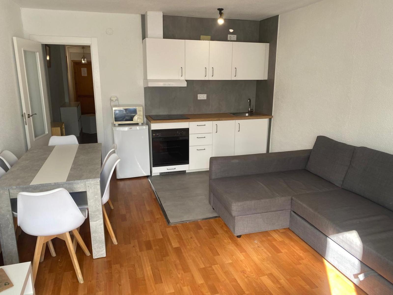 סיירה נבדה Apartamento Plaza Pradollano 1 מראה חיצוני תמונה