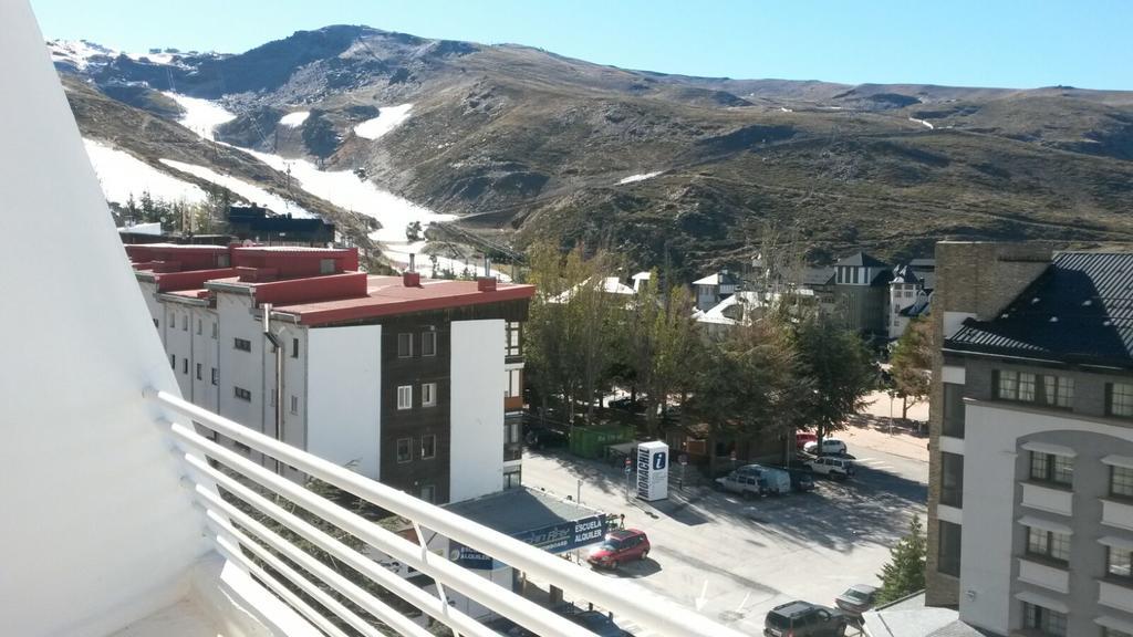 סיירה נבדה Apartamento Plaza Pradollano 1 מראה חיצוני תמונה